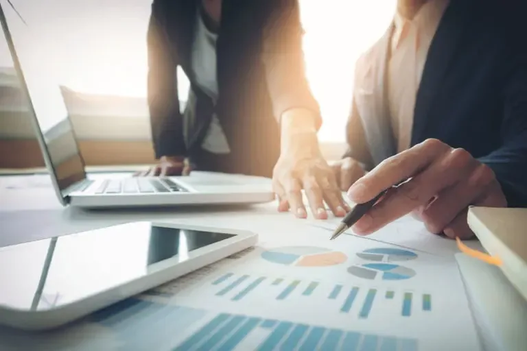 Fiduciary Liability Insurance Partners Looking Over Numbers for Another Company 768x512 1 Fiduciary Liability Insurance Insurance solutions that fit your needs.